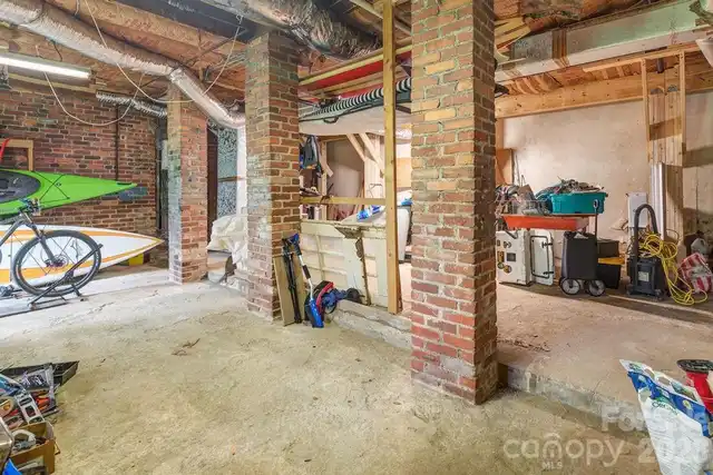 Listing Photo 23