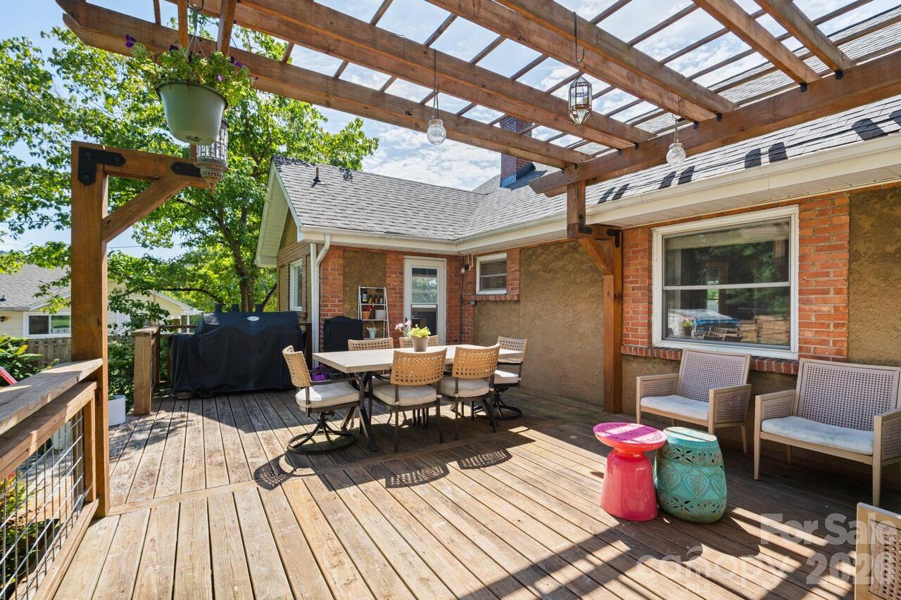 Listing Photo 32