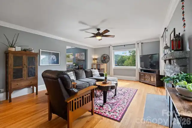 Listing Photo 13