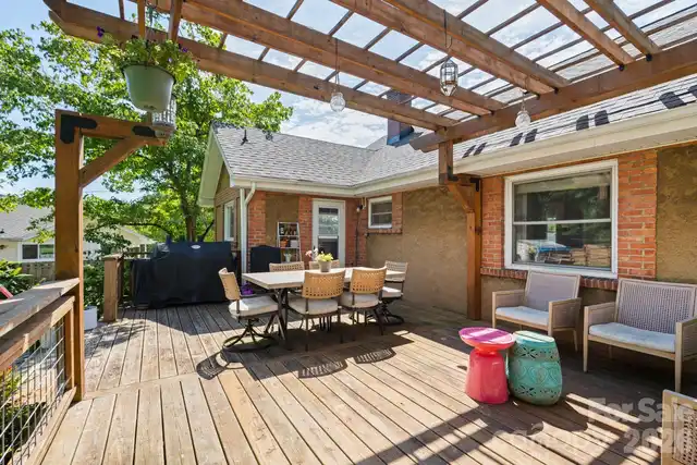 Listing Photo 32