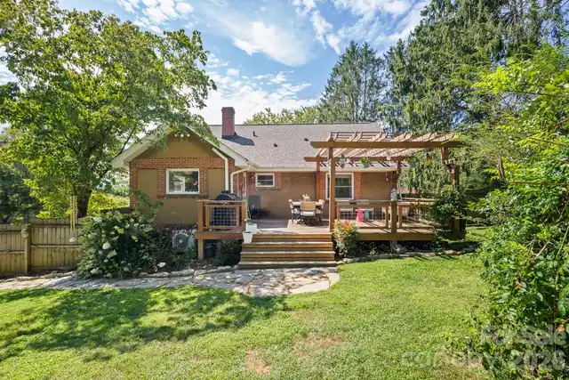 Listing Photo 33