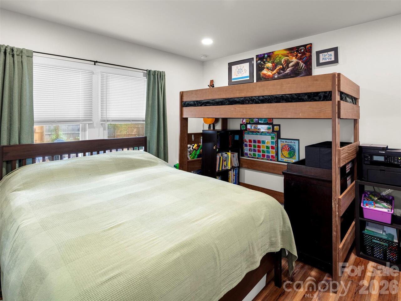 Listing Photo 14