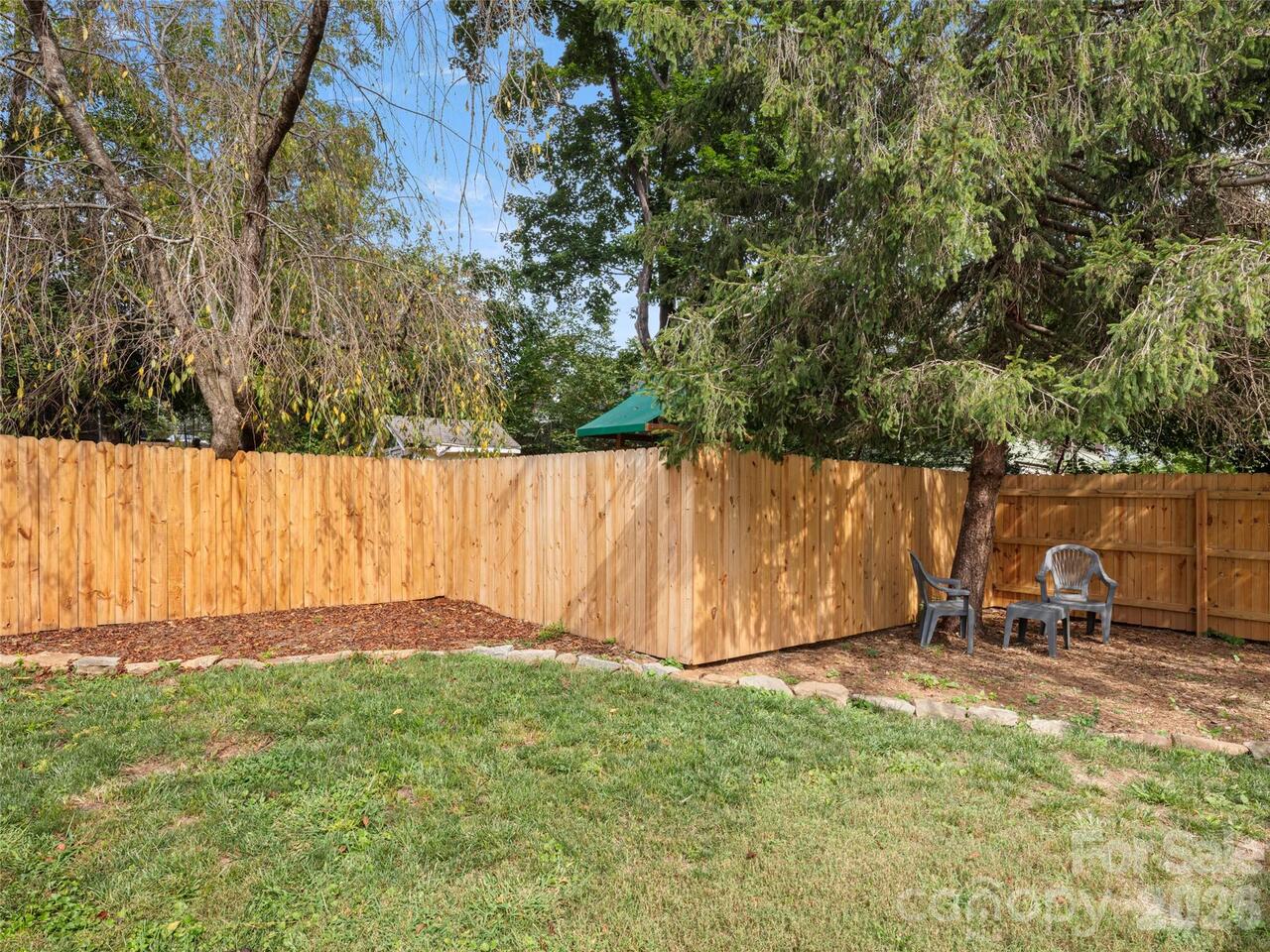 Listing Photo 18
