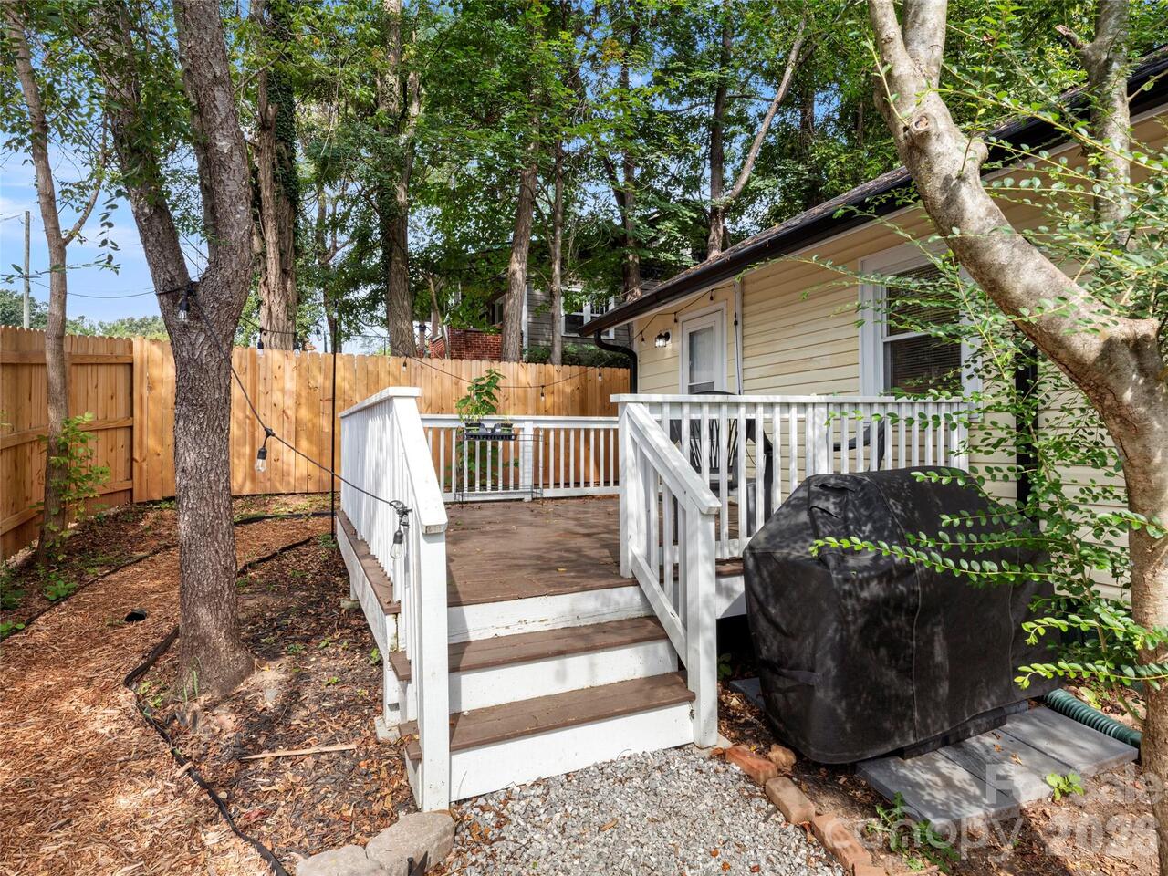 Listing Photo 17