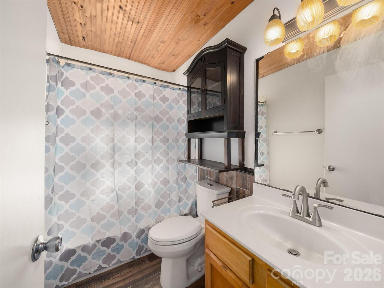 Listing Photo 18