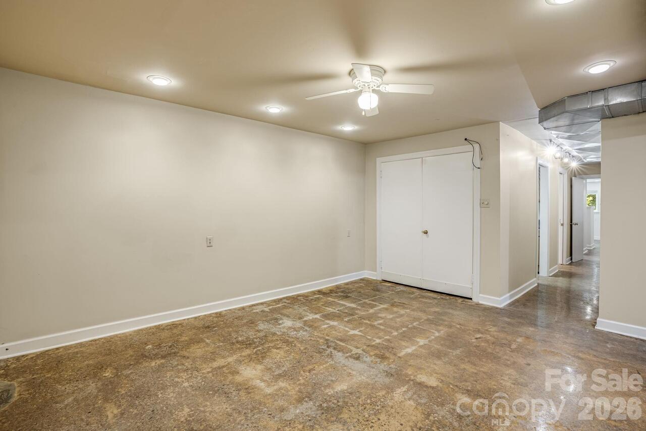 Listing Photo 27
