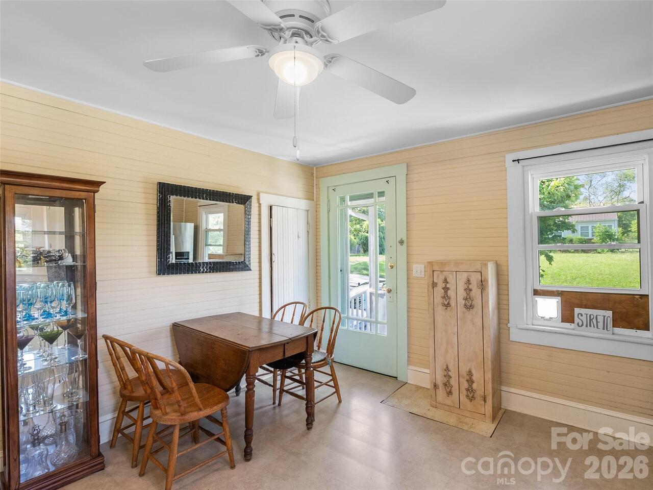 Listing Photo 15