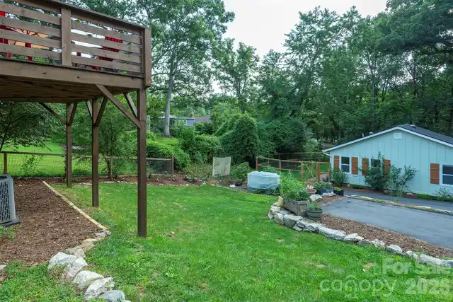 Listing Photo 34