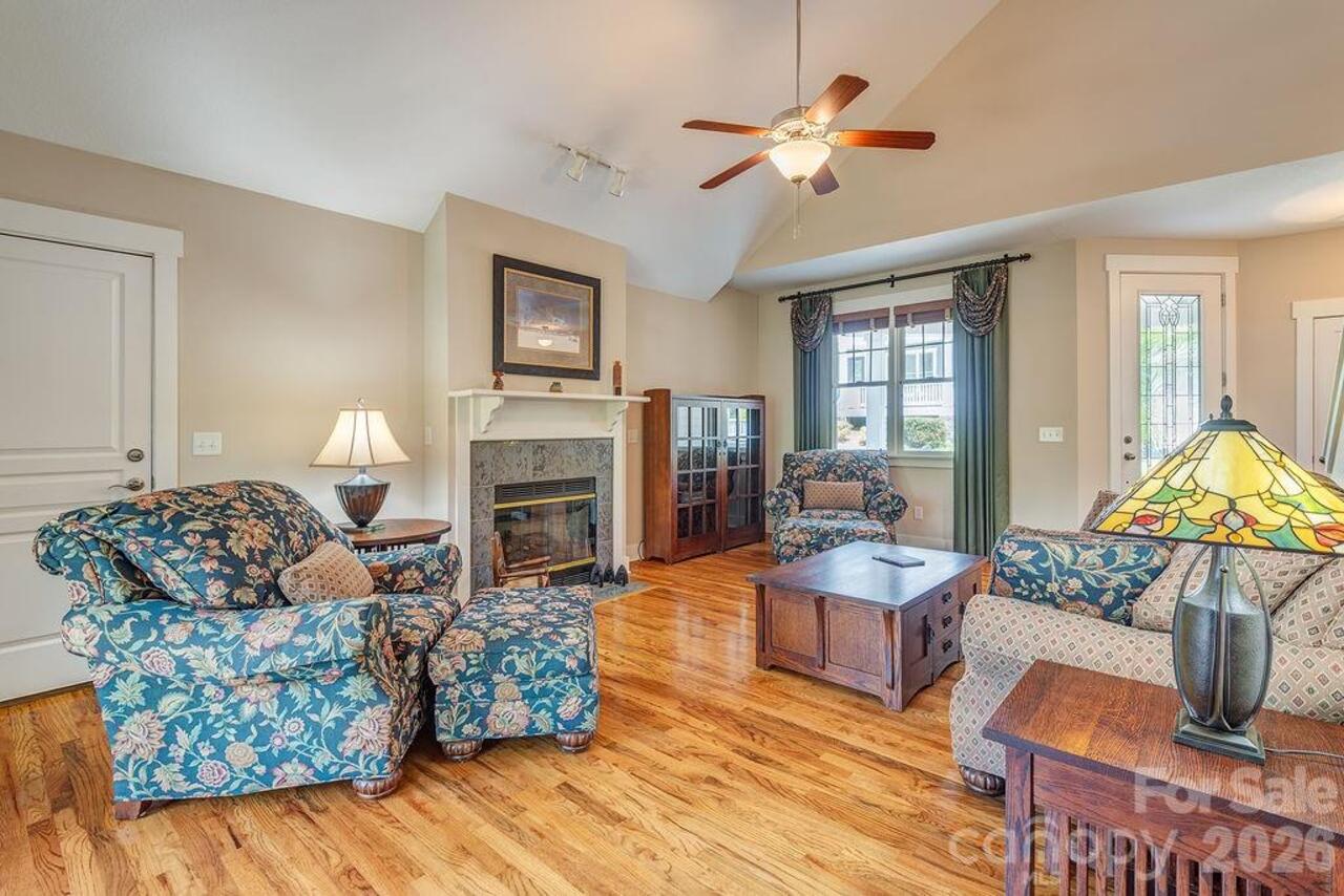 Listing Photo 7
