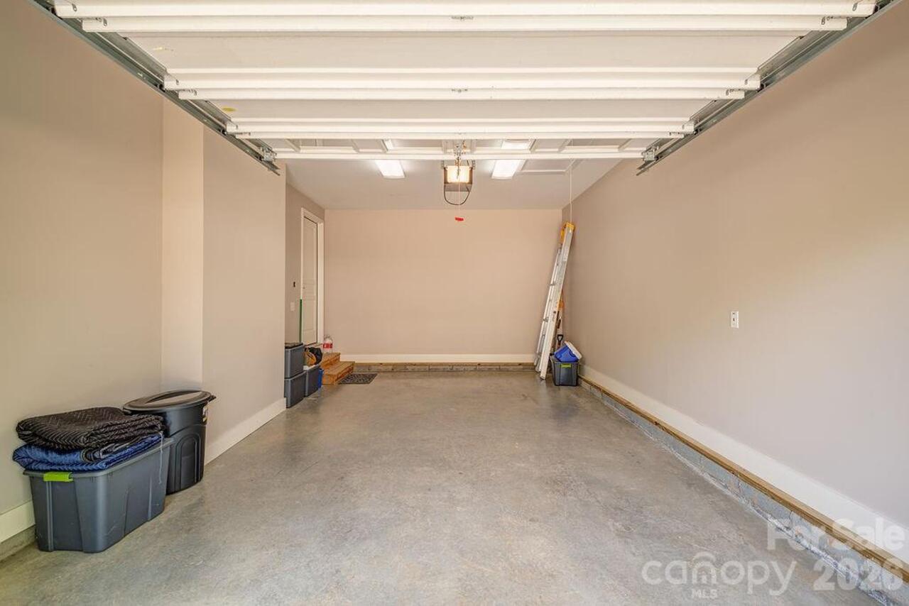 Listing Photo 21