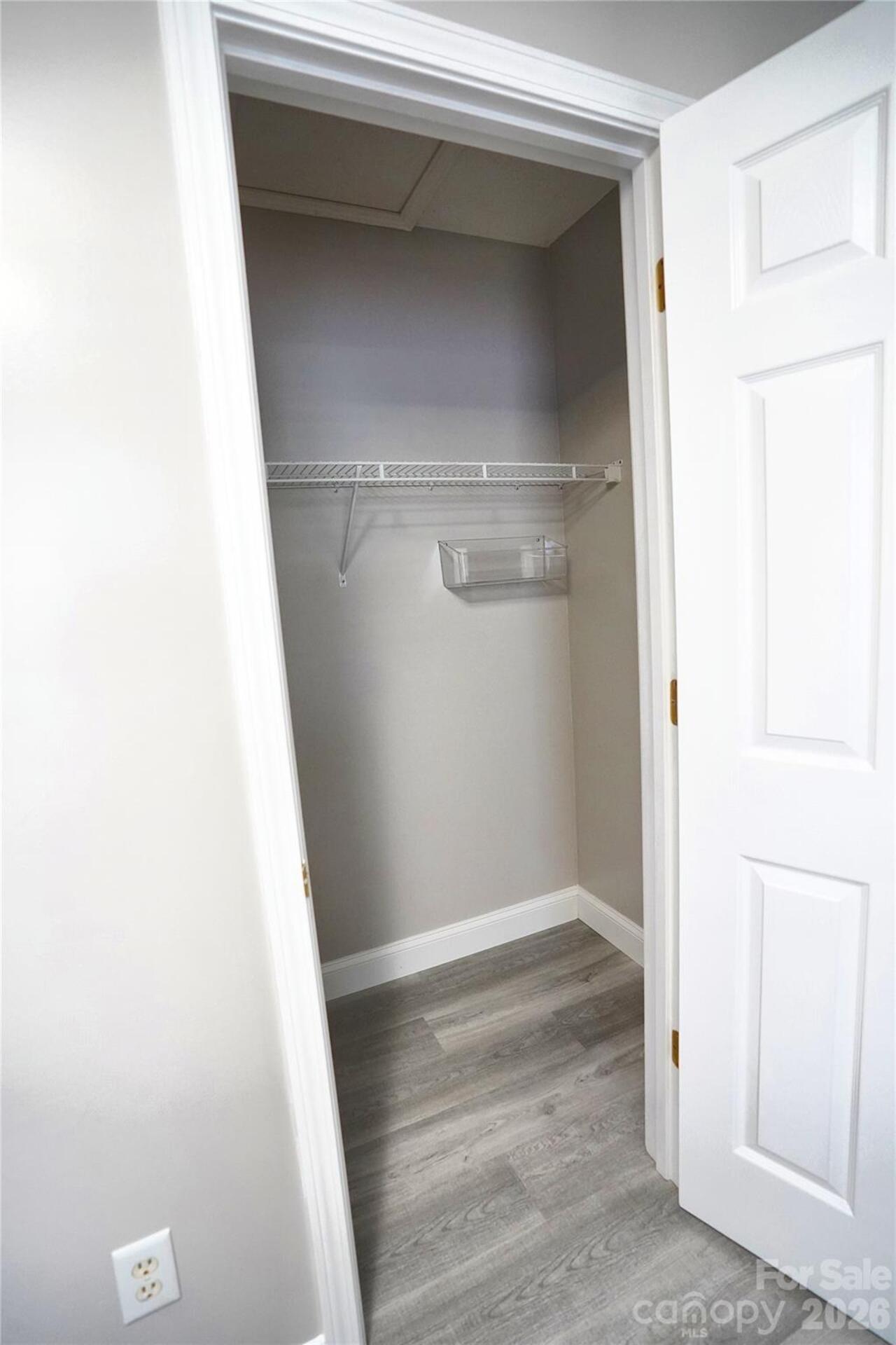 Listing Photo 18