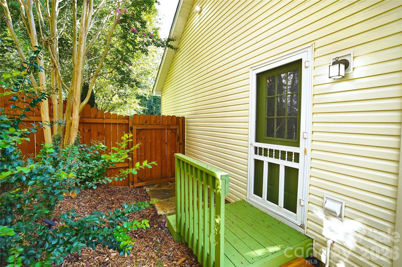 Listing Photo 21
