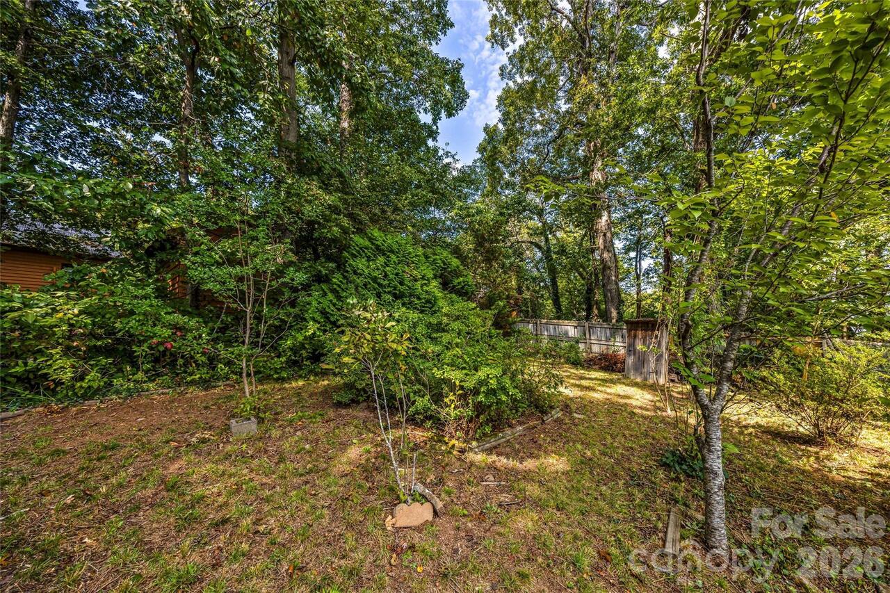 Listing Photo 34