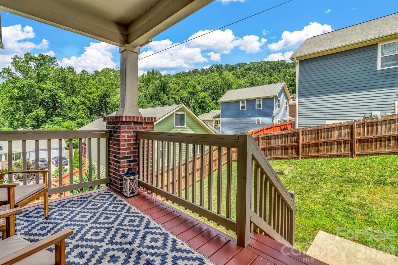Listing Photo 33