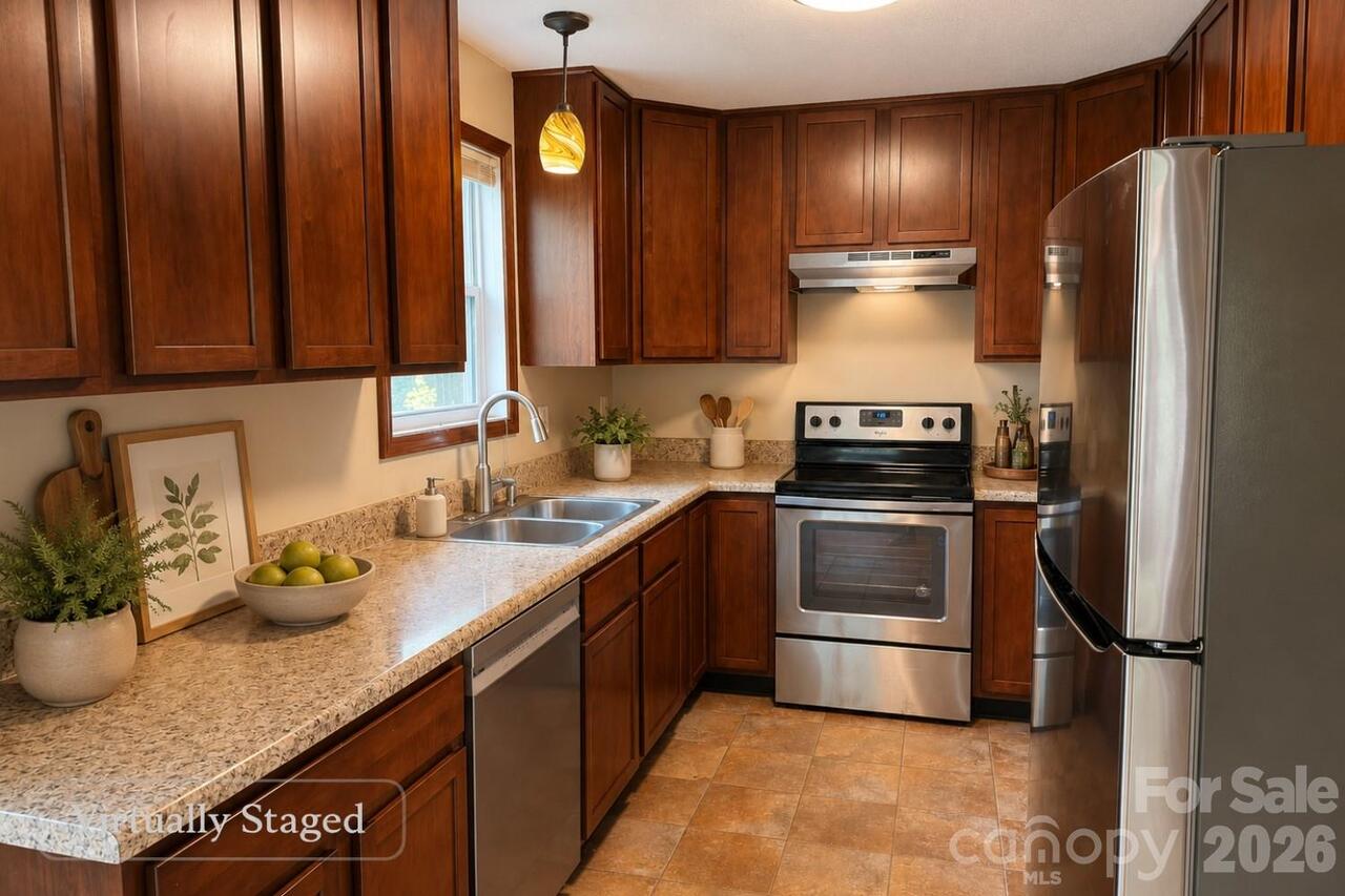 Listing Photo 8