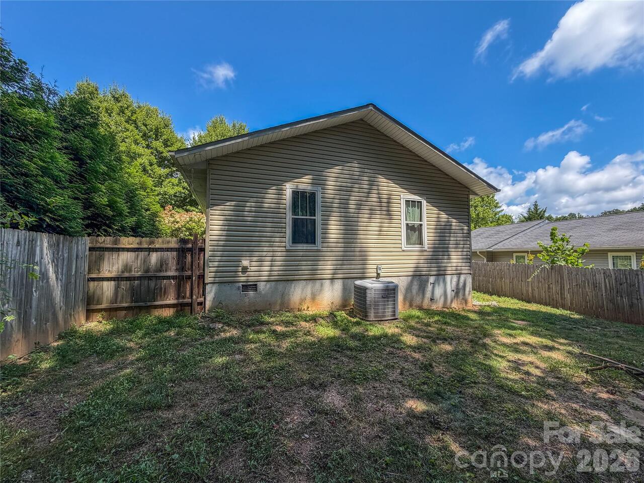 Listing Photo 20