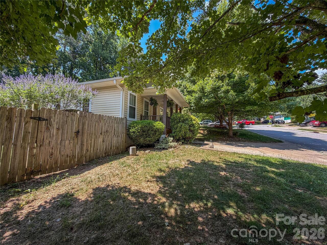 Listing Photo 24