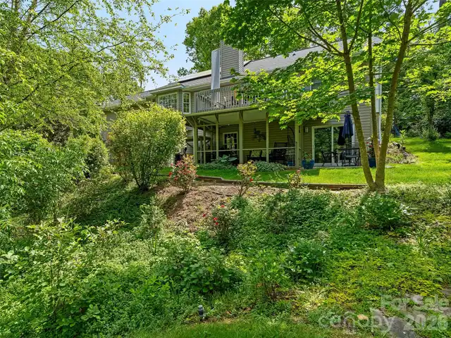 Listing Photo 19