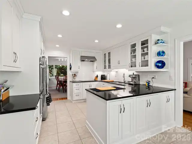 Listing Photo 28