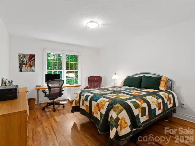 Listing Photo 33