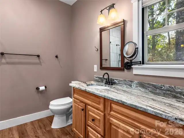 Listing Photo 18