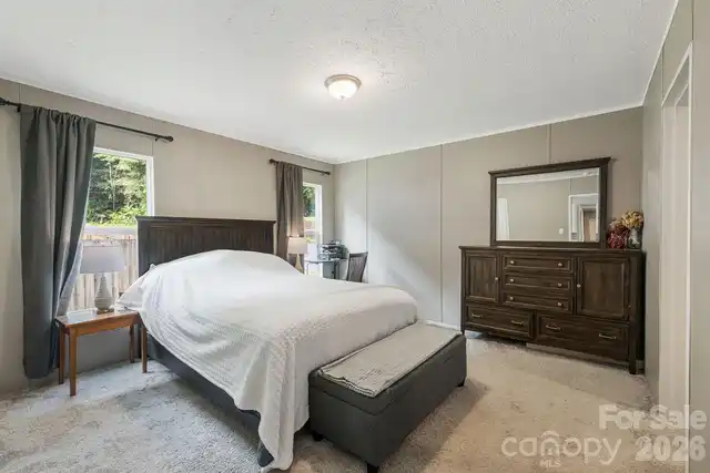 Listing Photo 23