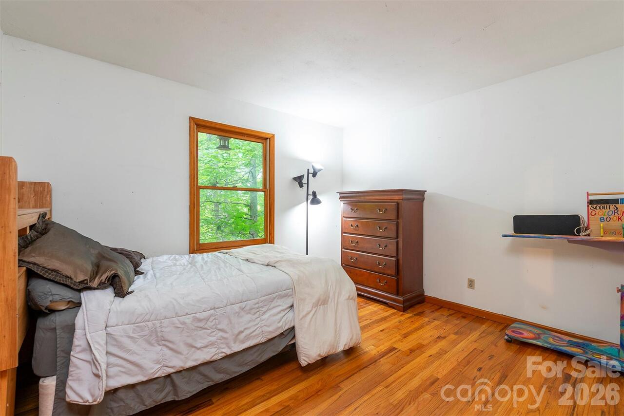 Listing Photo 26