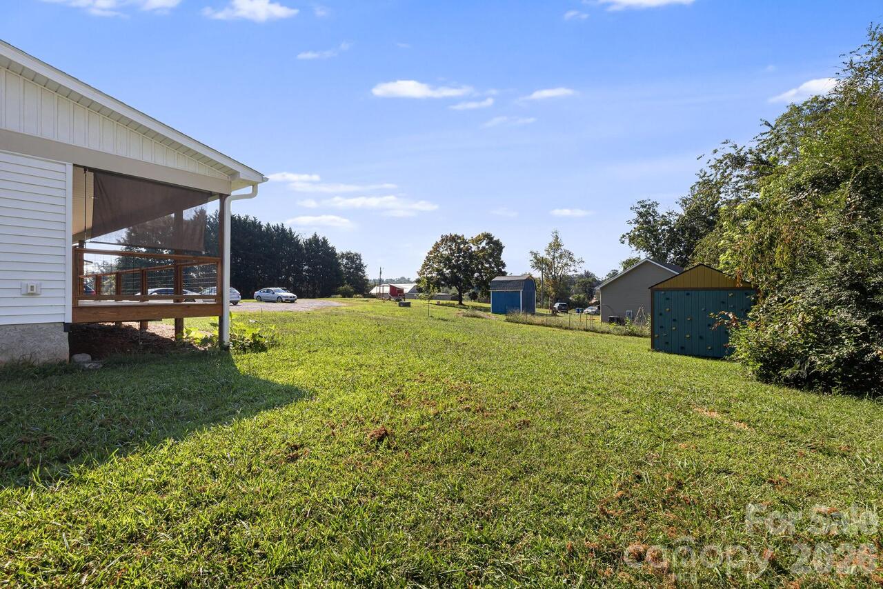 Listing Photo 8
