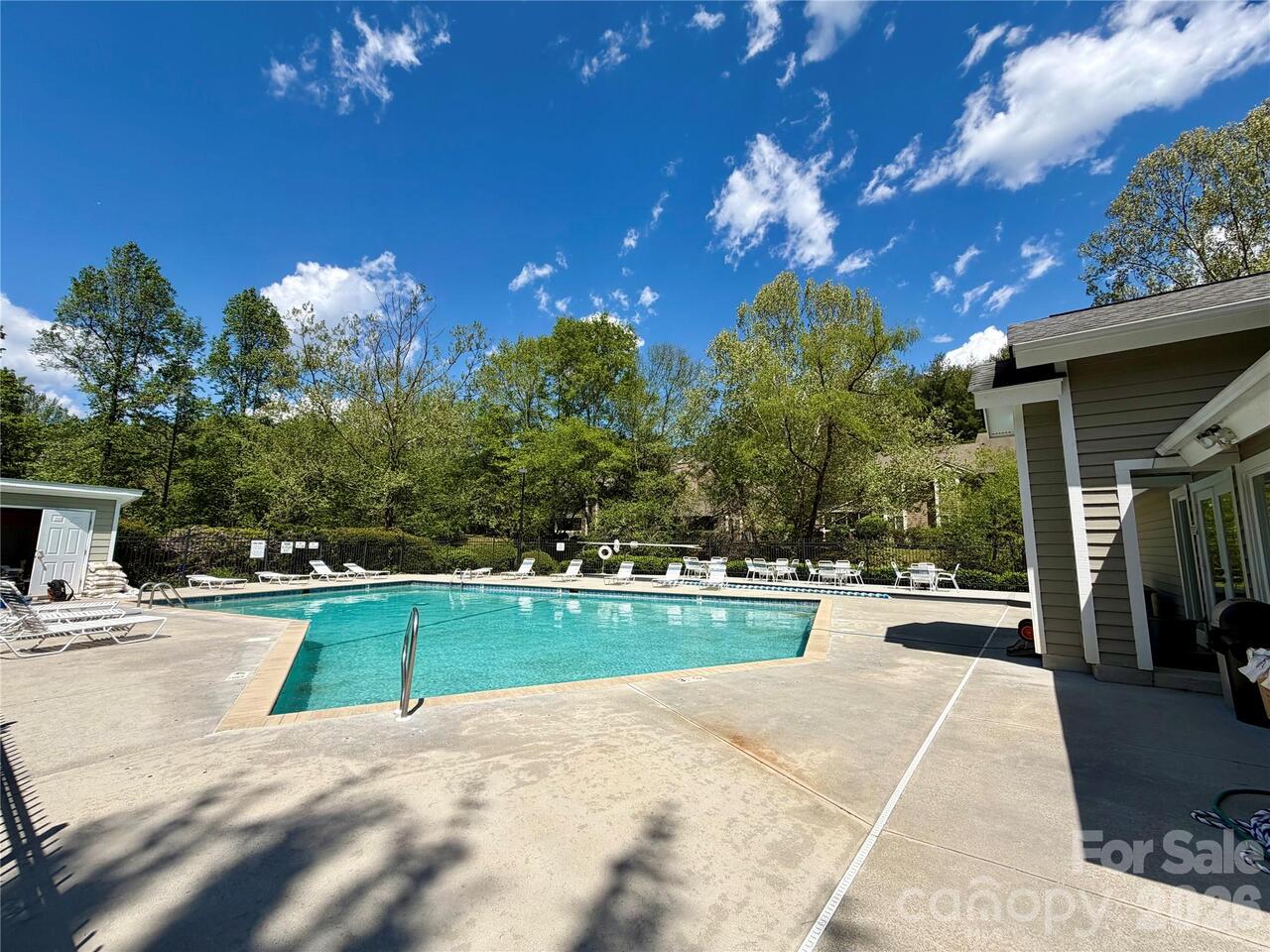 Listing Photo 19