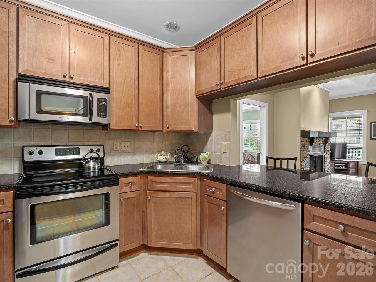 Listing Photo 17