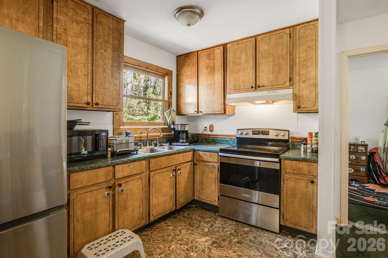 Listing Photo 14