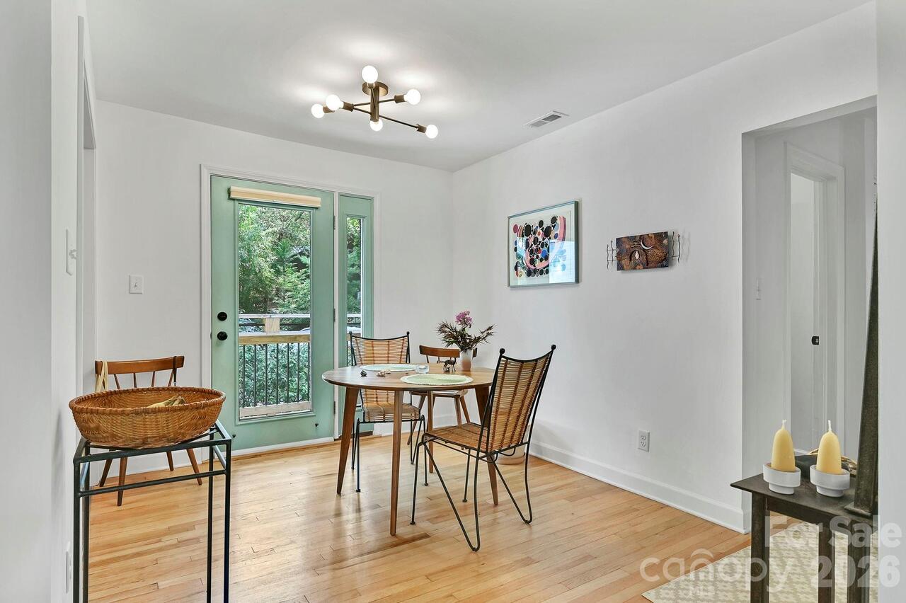 Listing Photo 14