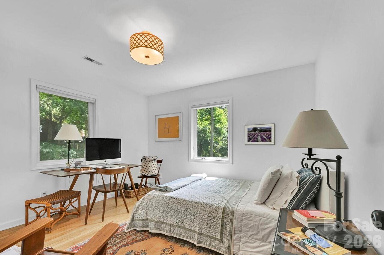 Listing Photo 23