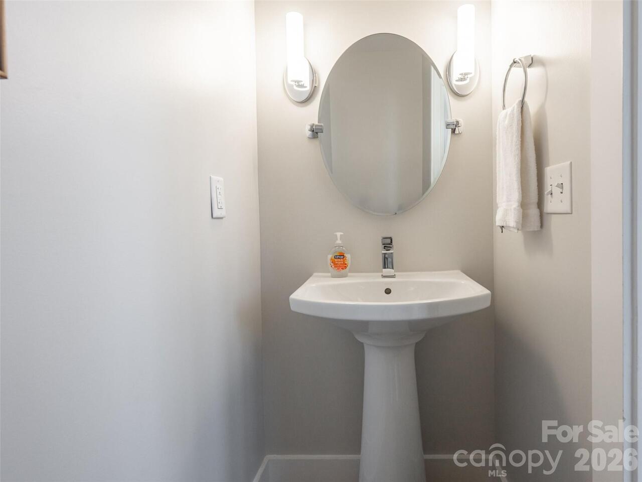 Listing Photo 18