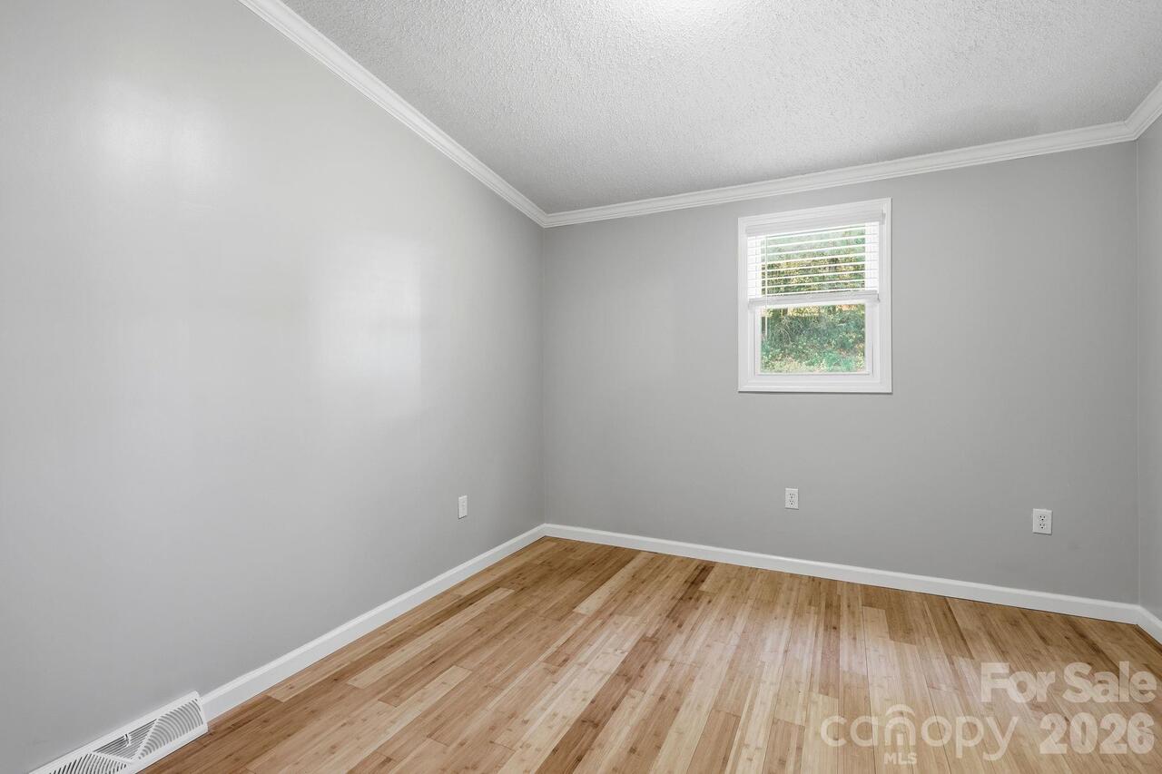 Listing Photo 31