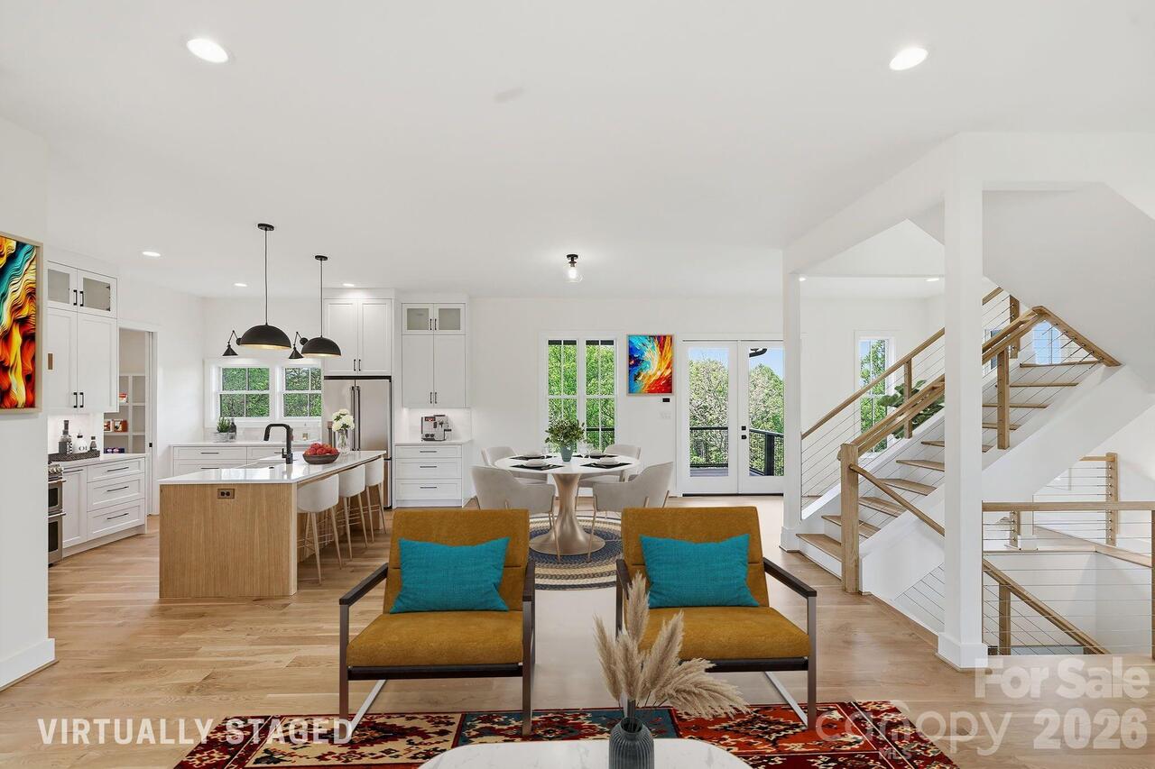 Listing Photo 11