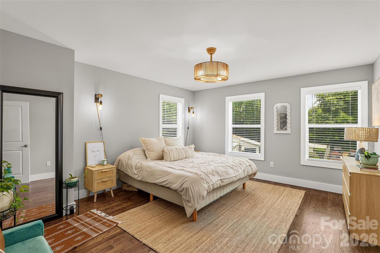 Listing Photo 21