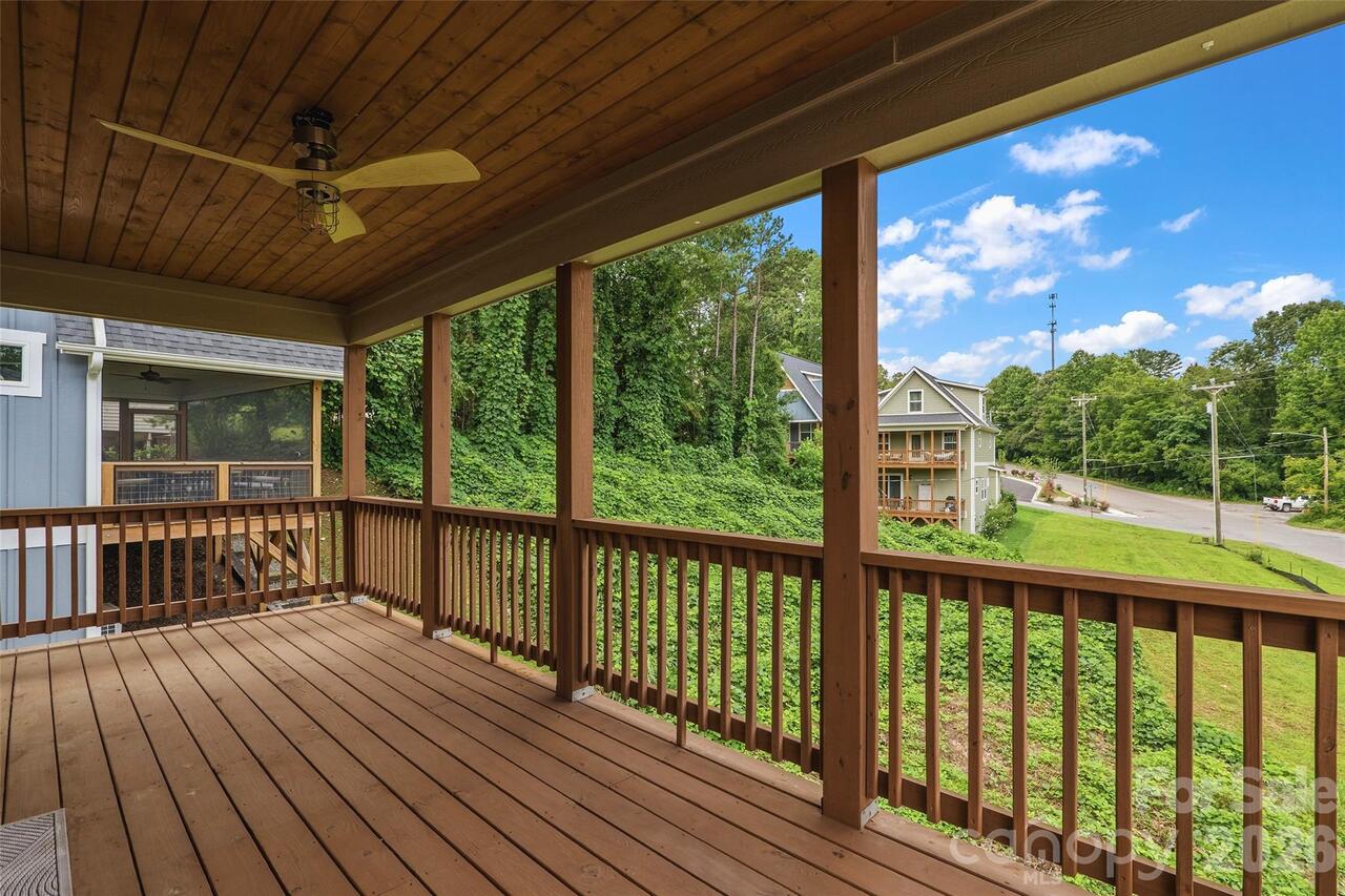 Listing Photo 31