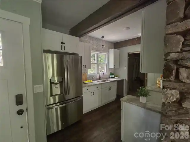 Listing Photo 17