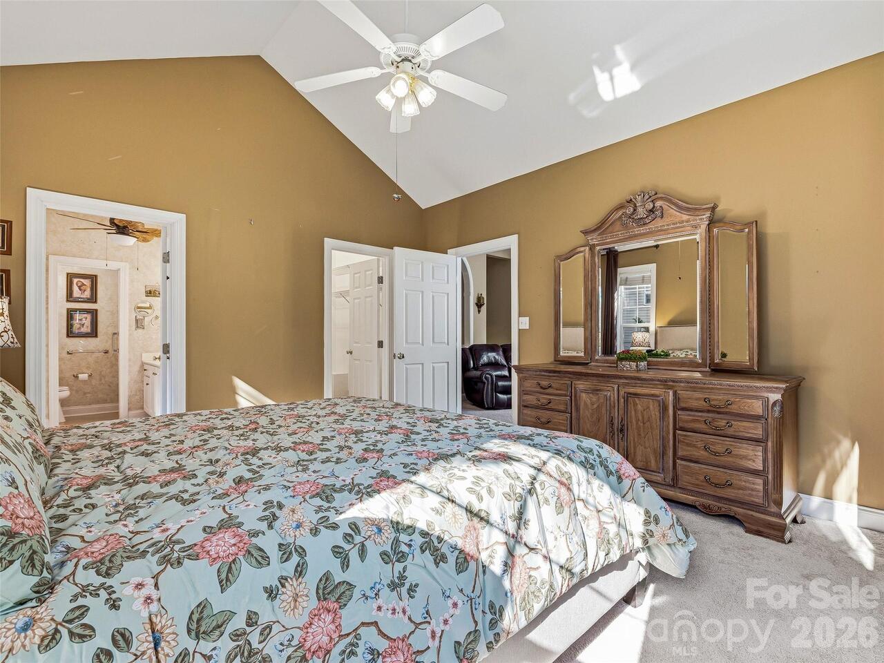 Listing Photo 19