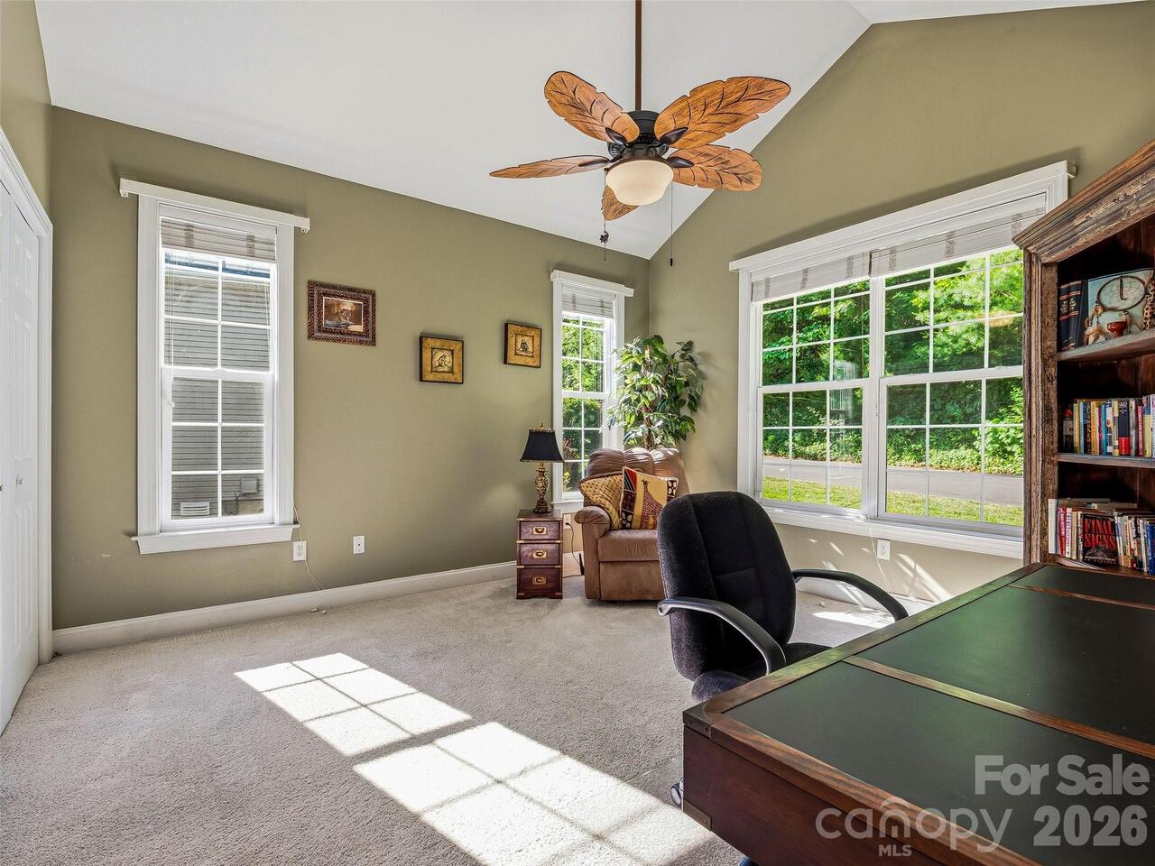 Listing Photo 15