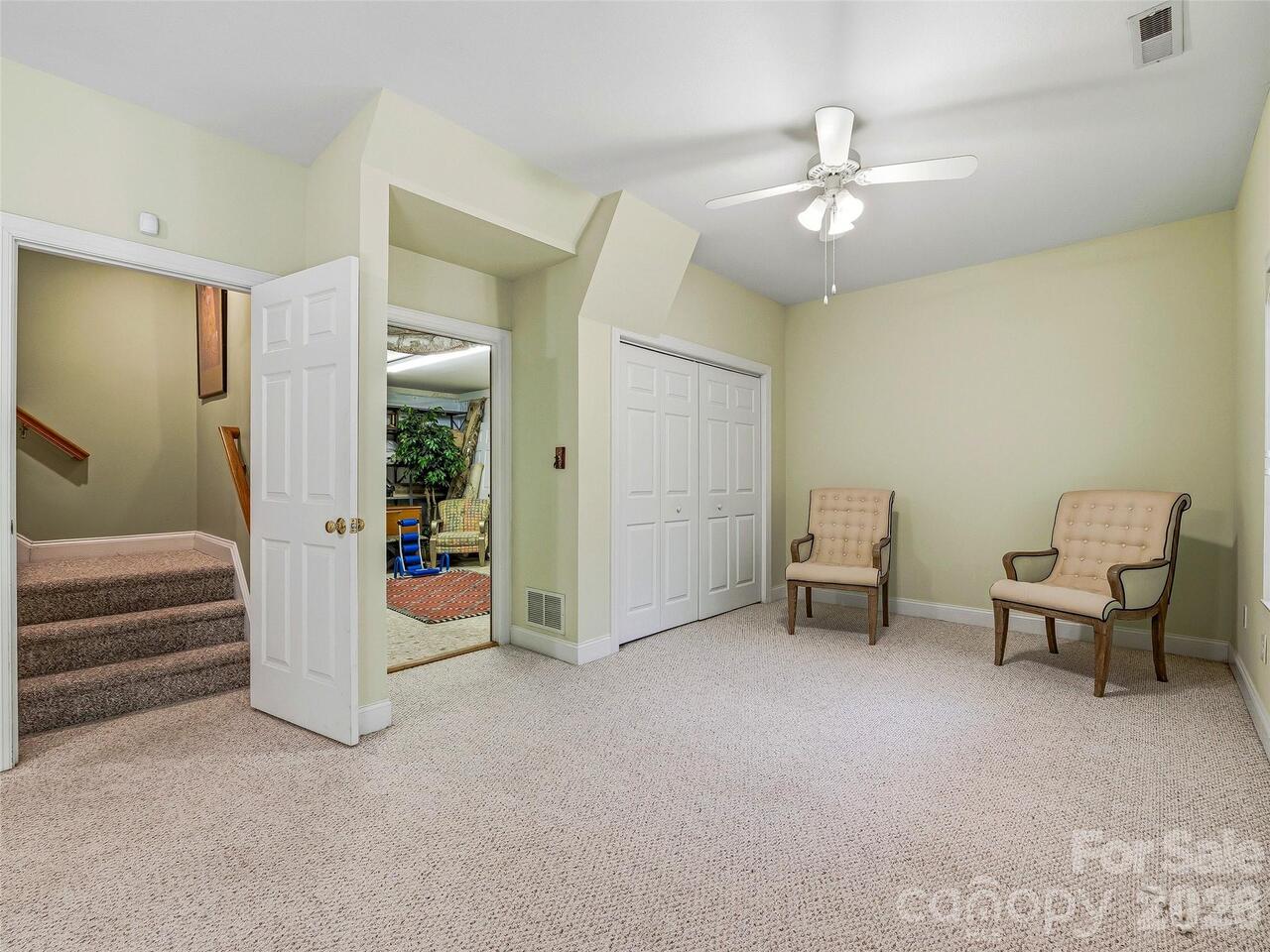 Listing Photo 23