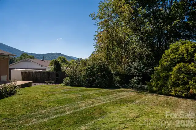Listing Photo 36