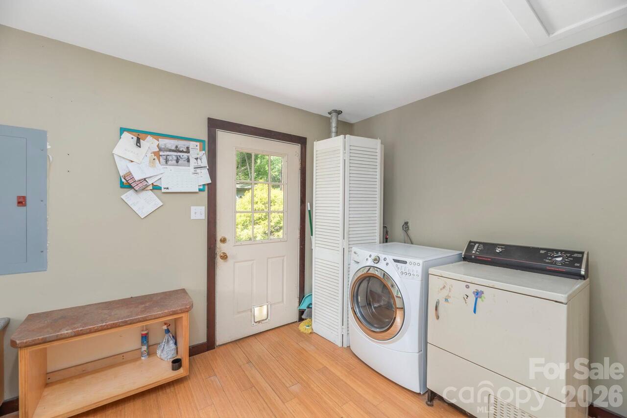 Listing Photo 28
