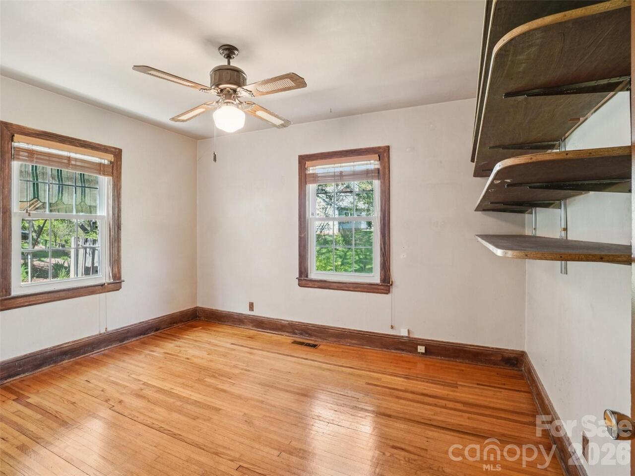 Listing Photo 21