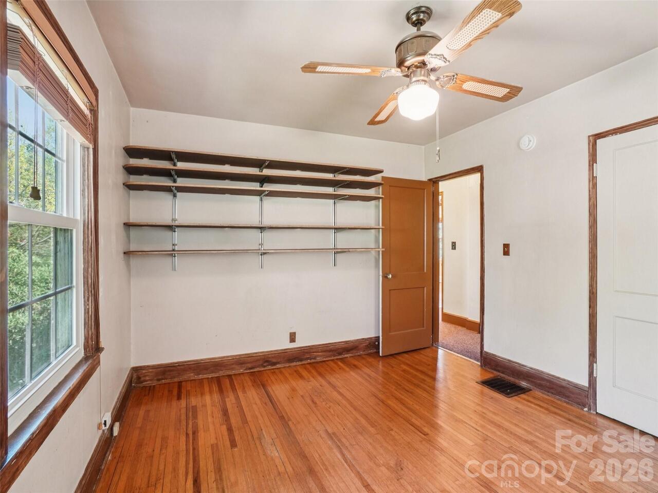 Listing Photo 22