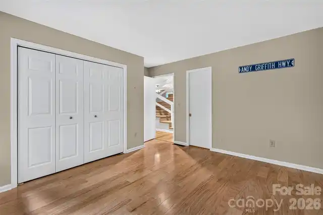 Listing Photo 21