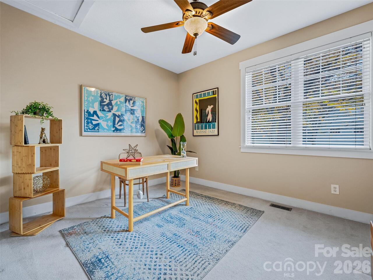 Listing Photo 17