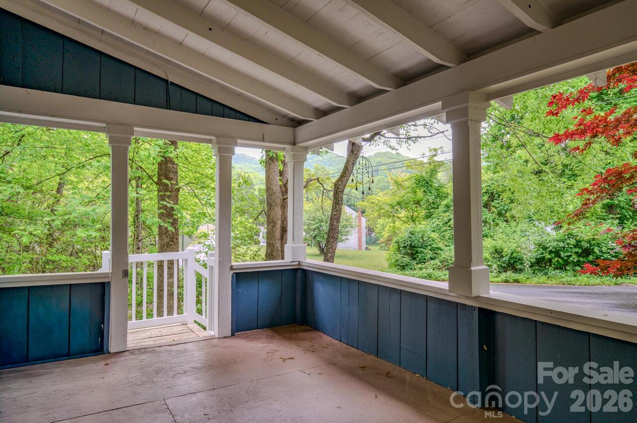Listing Photo 7