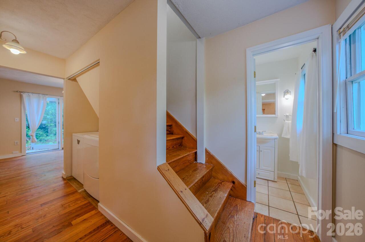 Listing Photo 19
